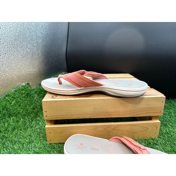 Cloudsteppers by Clarks- Coral/Grey Sandals- Size 9W - Picture 5 of 10